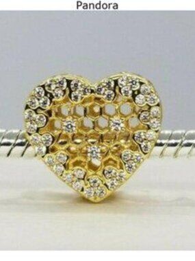 Pandora Honeycomb Lace Charm